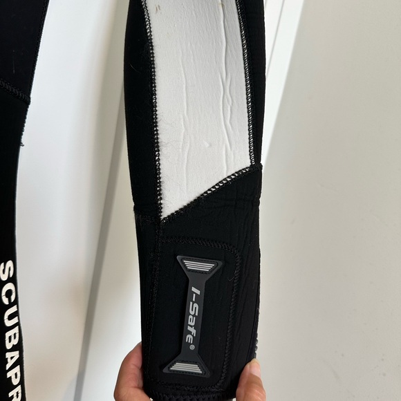 Women's Black SCUBAPRO Everflex Wetsuit 7/5mm Small/Tall - Picture 9 of 15